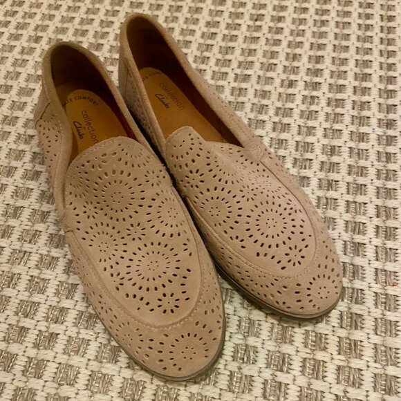 Clarks Women's Trish Calla Loafer Tan Sand Suede US size 8.5M - Picture 2 of 6